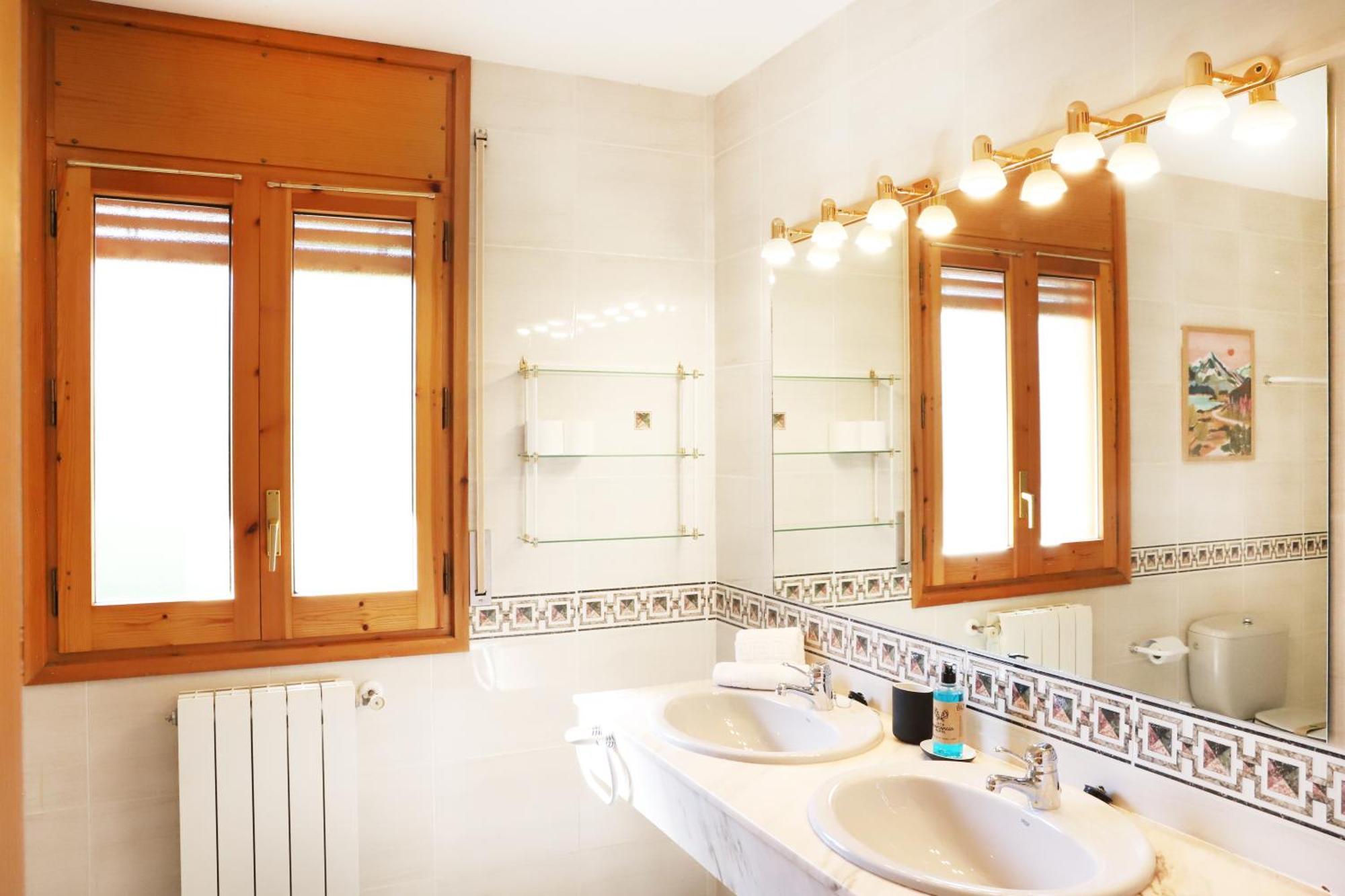 Villa San Lure Jaca Zewnętrze zdjęcie